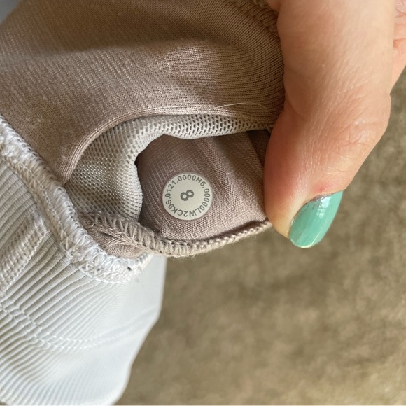 Lululemon white sports bra - Picture 2 of 3